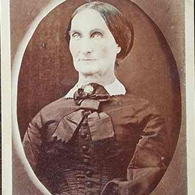 Mrs. James M. Yager Portrait CDV by McKenzie