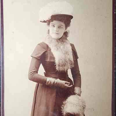 Portrait of a Woman Boudoir Card by Savigny & Christmas