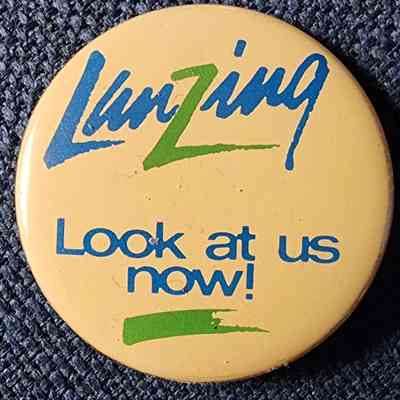 Lanzing Look at us now! Button