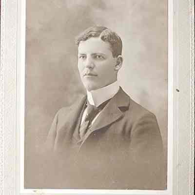 Fred F. Williams Card Photo by Hatton