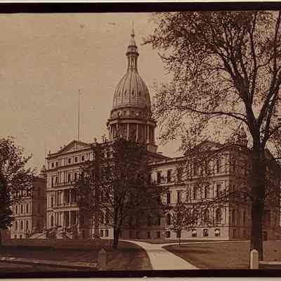 State Capitol Cabinet Card by Cassey & Whitney
