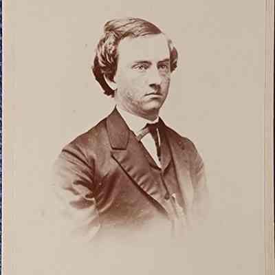 Portrait of a Man CDV by Hall