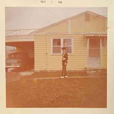 Holt Band Member Larry Kinney Snapshot Photo