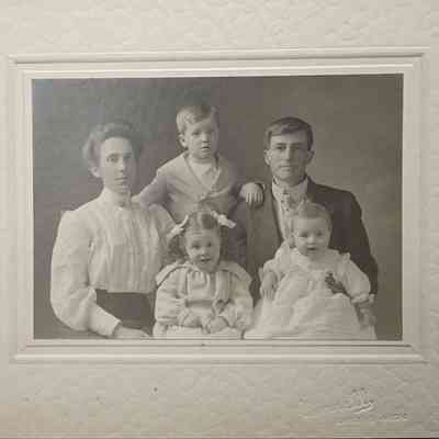 Portrait of a Family Card Photo by Bonnell