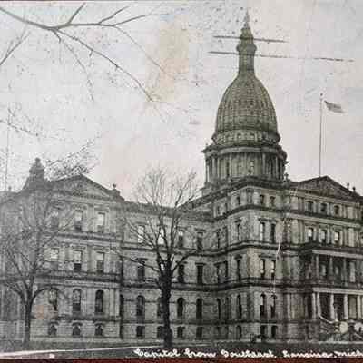 Capitol from Southeast, Lansing, Mich. Postcard