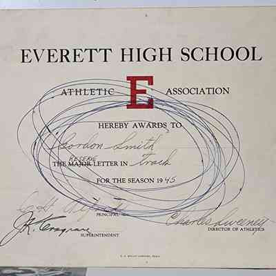 Everett High School Athletic Association 1945 Award