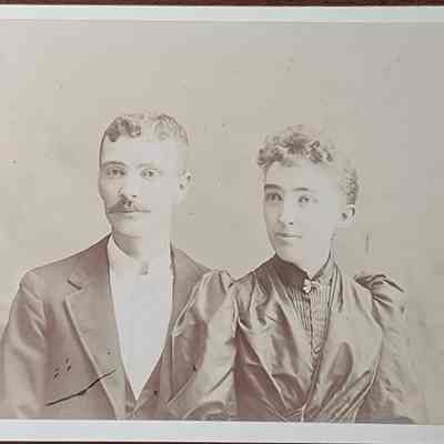 William and Jeanette Grow Cabinet Card by VanSlyke