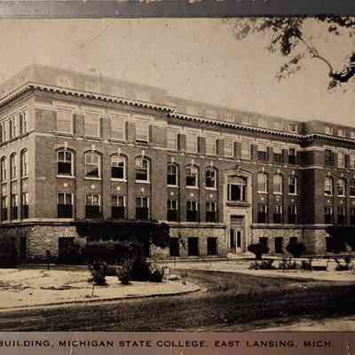 Engineering Building, Michigan State College, East Lansing, Mich., Postcard