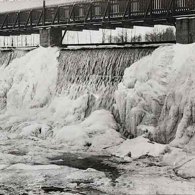 Moores Park Dam, Lansing, RPPC