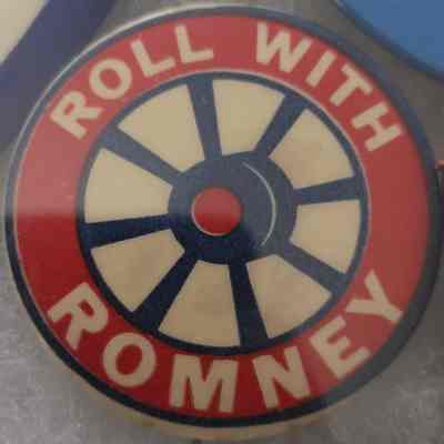Roll with Romney Wheel Button
