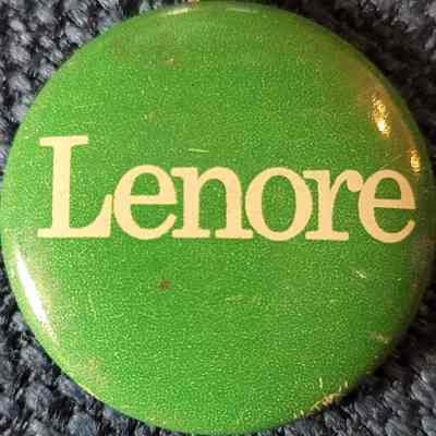Lenore Senatorial Button