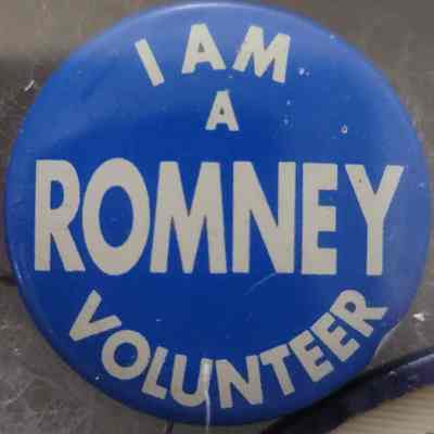 I am a Romney Volunteer Button