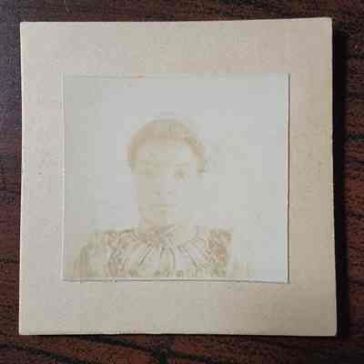 Emma Ellwanger Card Photo by Penny Photograph Gallery