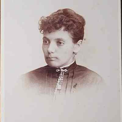 Portrait of a Woman Cabinet Card by Cassey & Whitney