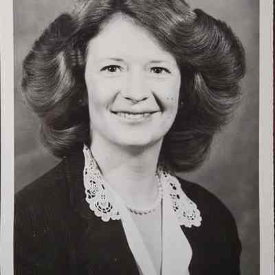Rep. Debbie Stabenow Portrait Press Photo
