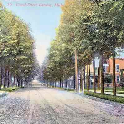Grand Street, Lansing, Mich. Postcard