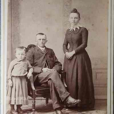 Portrait of a Family Cabinet Card by Savigny and Christmas