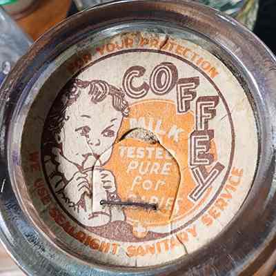Coffey Dairy, Lansing, Bottle Cap