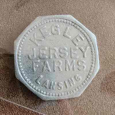 Kegle Jersey Farms 1 Quart Trade Token