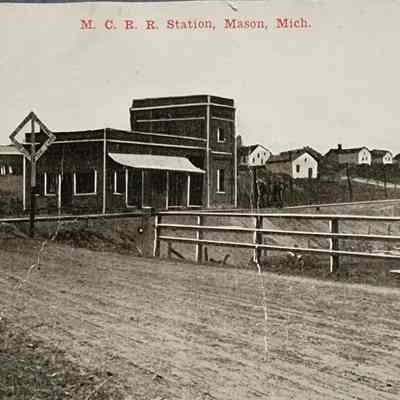M.C.R.R. Station, Mason, Mich., Postcard