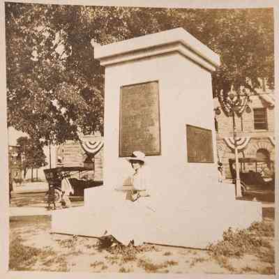 Michigan Engineers and Mechanics Monument Snapshot Photo
