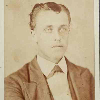 Portrait of a Man CDV by Wood