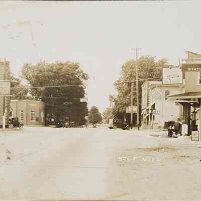 Holt, Mich. (Cedar Street View) RPPC