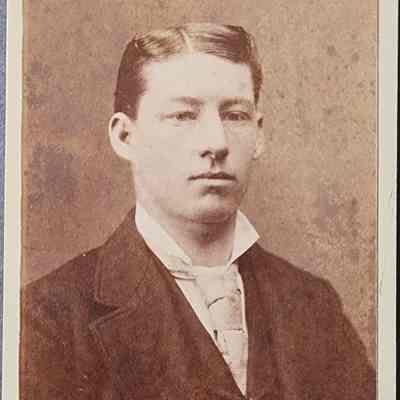 Portrait of a Man CDV by Cheney, Charlotte