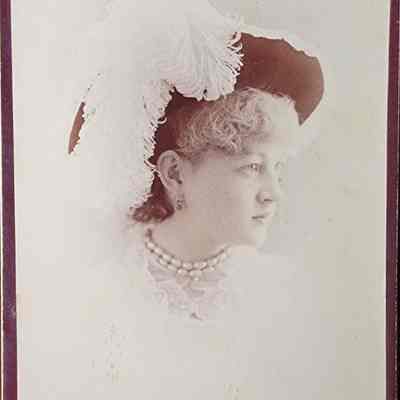 Portrait of a Woman Cabinet Card by Cassey & Whitney