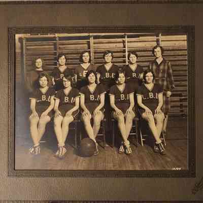 Lansing Business University Women's Basketball Team Photograph by Leavenworth