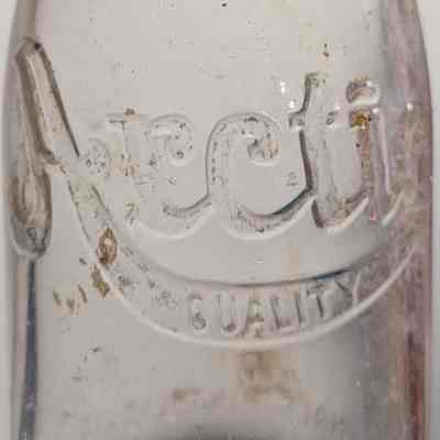 Arctic Dairy Embossed Half Pint Bottle