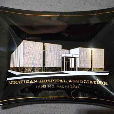Michigan Hospital Association Houze Art Glass Tray