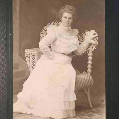 Jessie Stabler Card Photo by Ellison