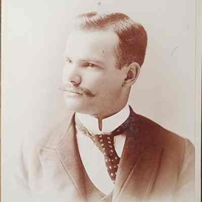 Portrait of a Man Cabinet Card by Cassey & Co.