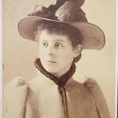 Mabel Cottrell Cabinet Card by Christmas