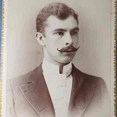 Portrait of a Man Cabinet Card by Savigny and Christmas