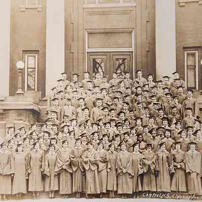 Central H.S. Class of Jan. 36 Photo by Larner