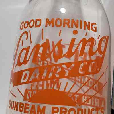 Lansing Dairy Co. Orange Pyro Quart Bottle