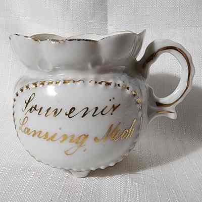 Lansing, Mich. , Porcelain Souvenir Cup