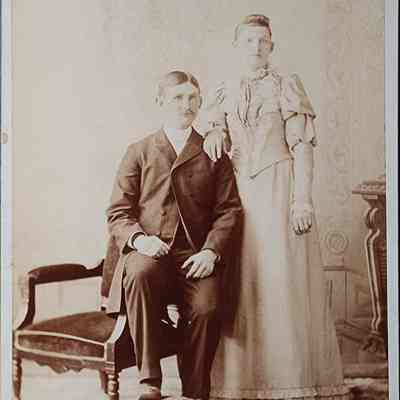 August and Emma Kautz Cabinet Card by Christmas