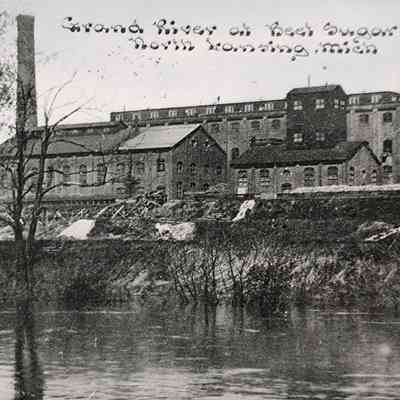 Grand River at Beet Sugar Plant, North Lansing, Mich., Postcard