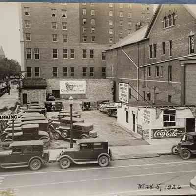 White House Sandwiches Stand Photograph