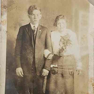 John and Ella Wallace Pohamus RPPC by Comet