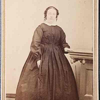 Portrait of a Woman CDV by Cheney