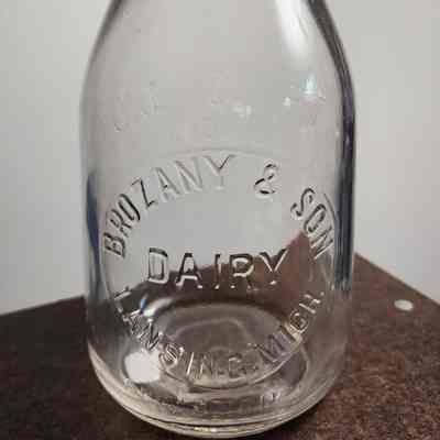 Brozany & Son Dairy, Lansing, Embossed Quart