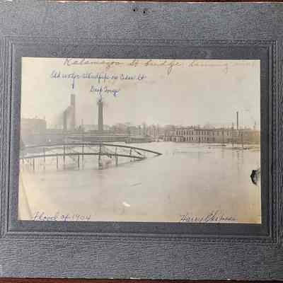 Kalamazoo Street Bridge, Lansing Flood of 1904, Card Photo