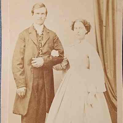 Portrait of a Couple CDV by Hall