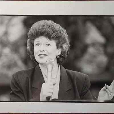 Sen. Debbie Stabenow Press Photograph