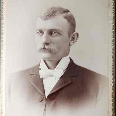 Portrait of a Man Cabinet Card by Savigny and Christmas