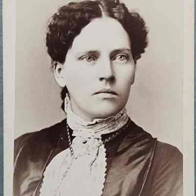 Portrait of a Woman CDV by Scotford